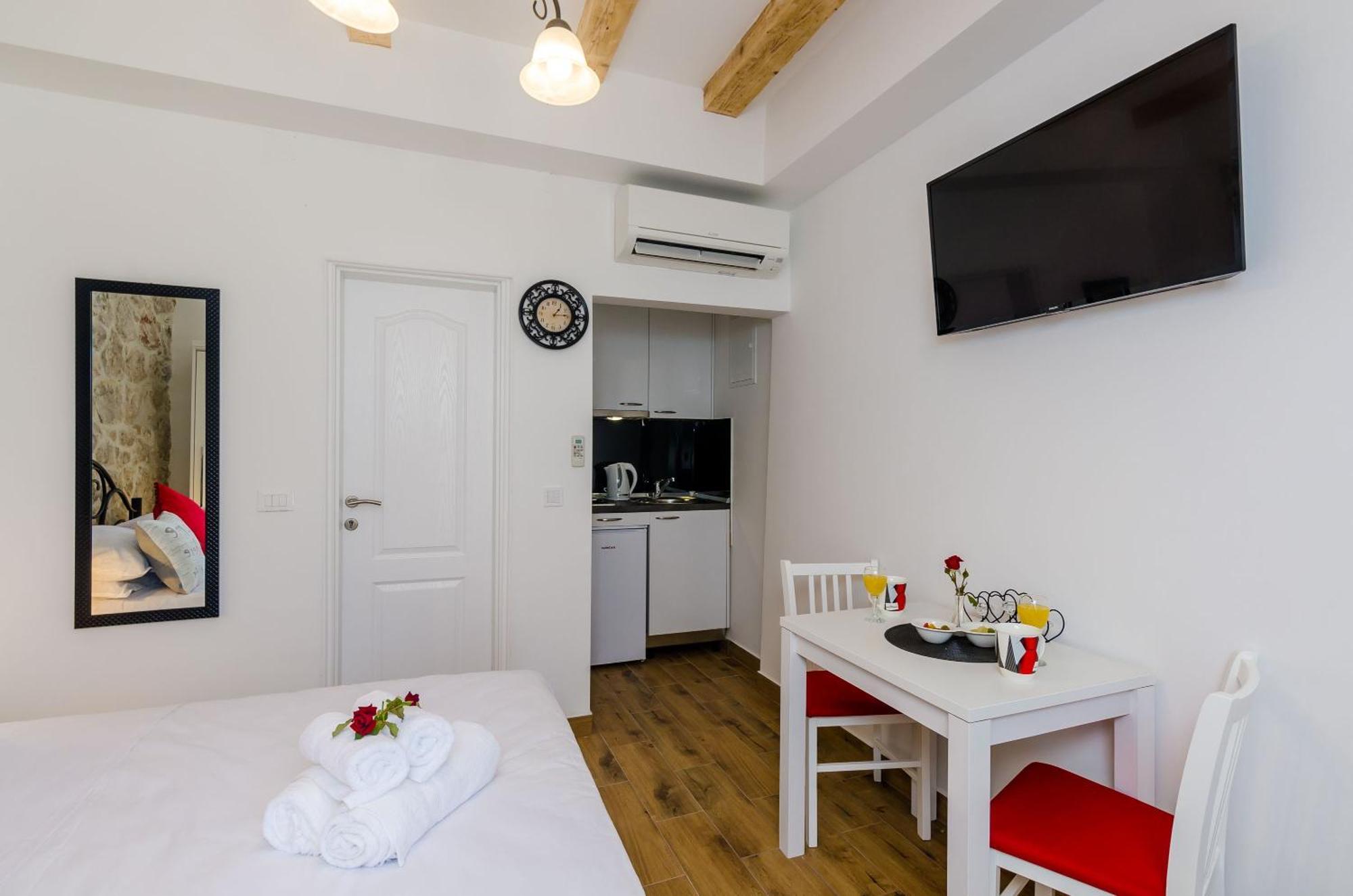 Mata Family Apartments Molunat Pokoj fotografie